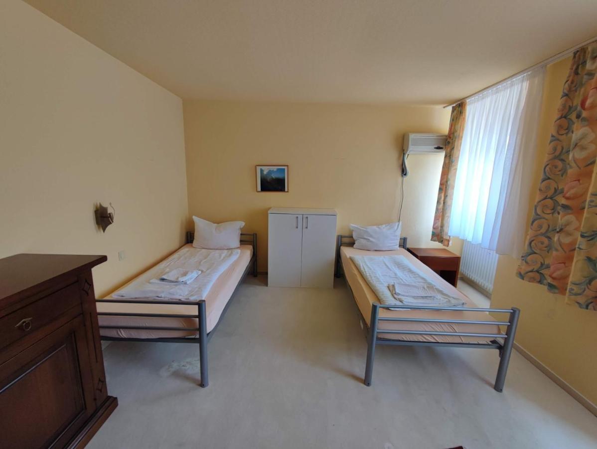 Hotel Schiff Rastatt Bagian luar foto