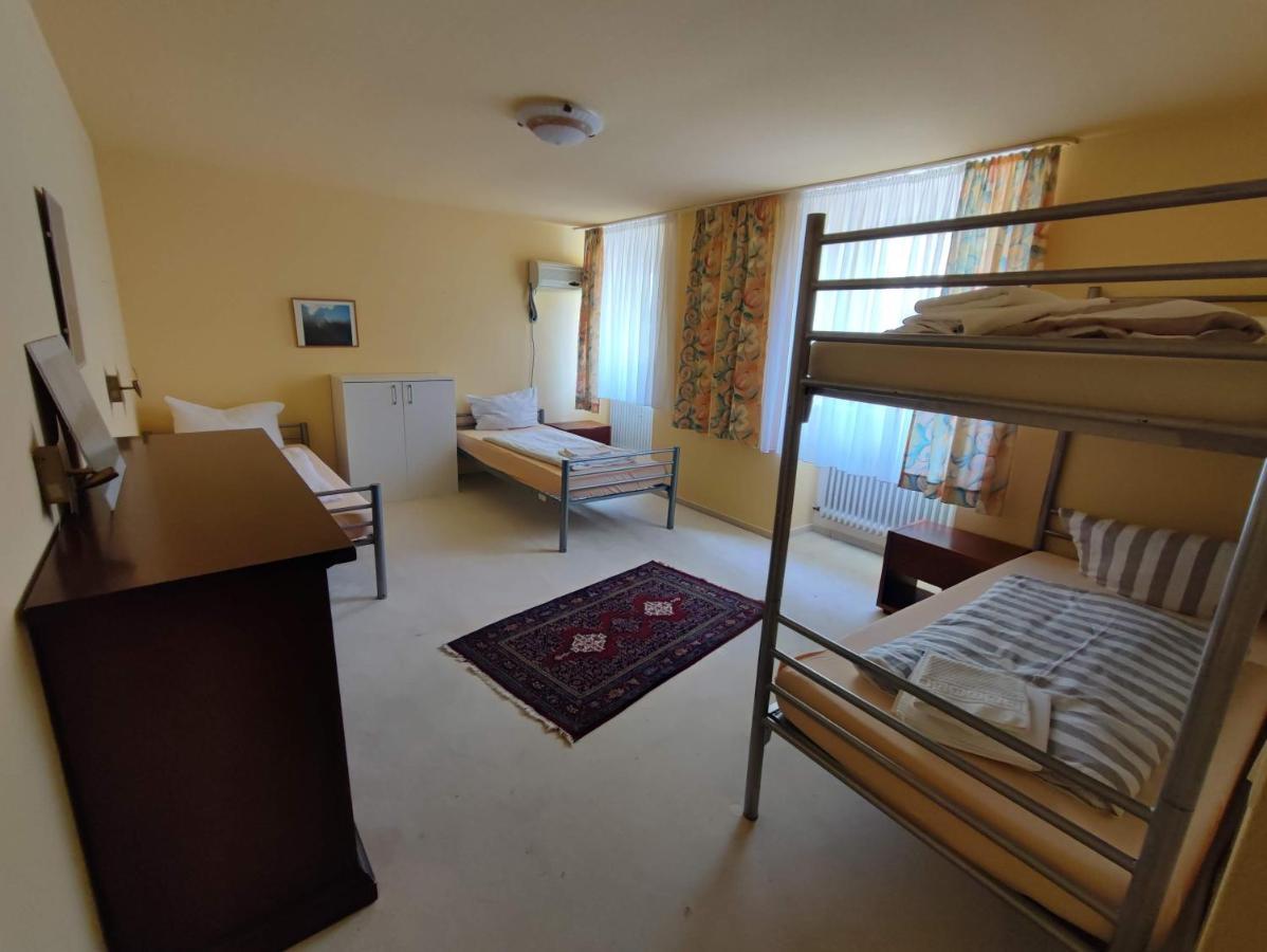 Hotel Schiff Rastatt Bagian luar foto