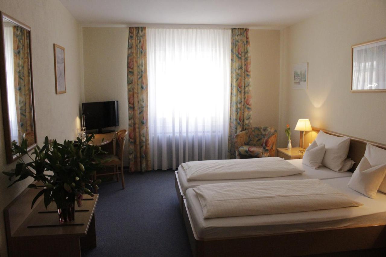 Hotel Schiff Rastatt Bagian luar foto